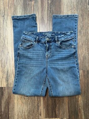 Mid Rise MJeans by Maurices. Size 10 long